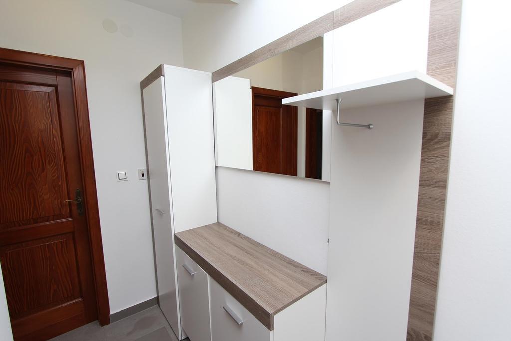 Apartment Ilinovic Ровинь Экстерьер фото
